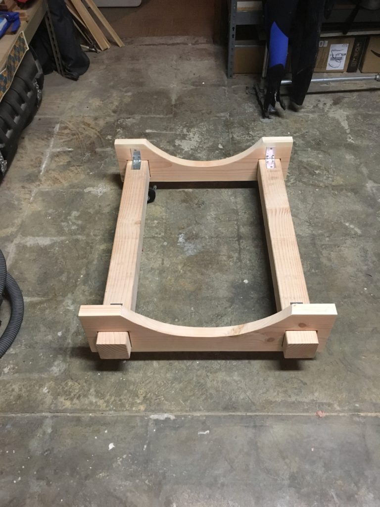 Wooden barrel cradle